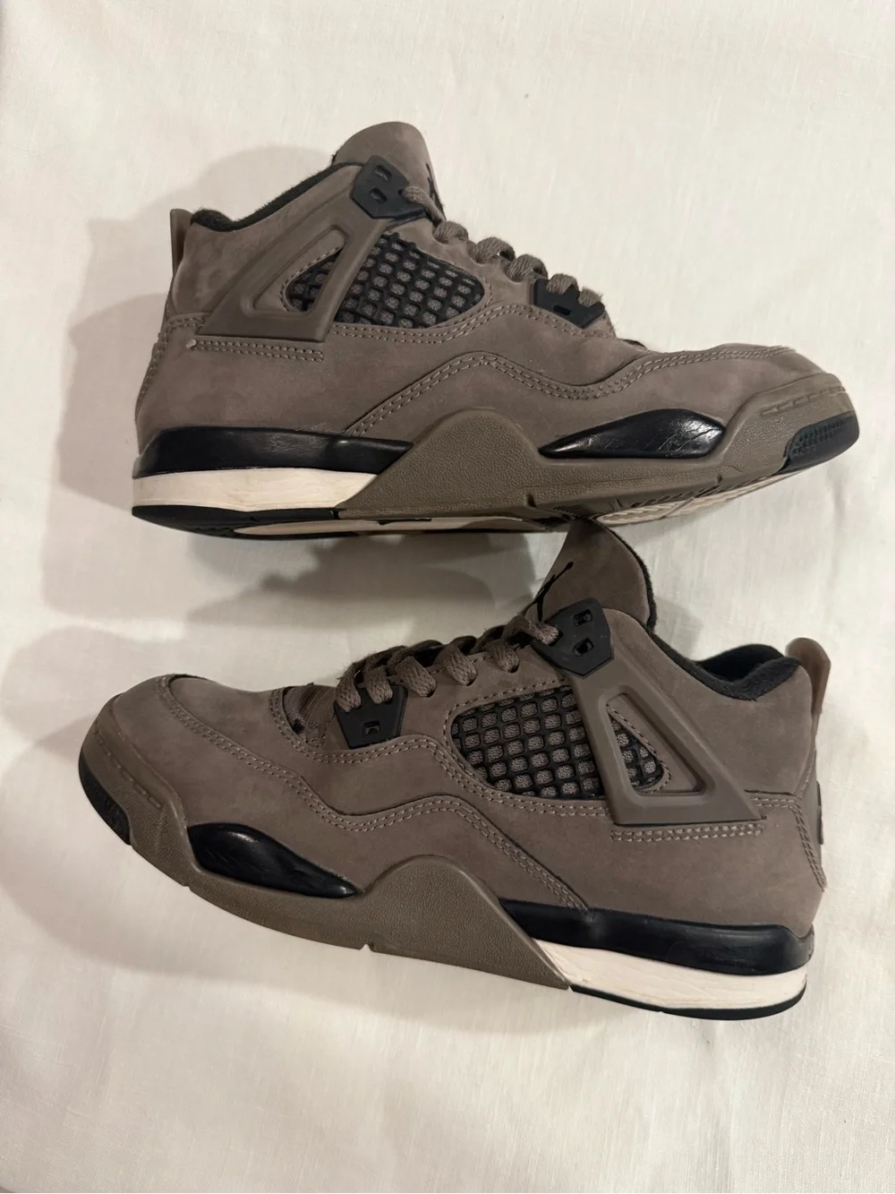 Nike Air Jordan 4 Retro OG PS Cave Stone IB4388-200 Youth Size 2.5Y
